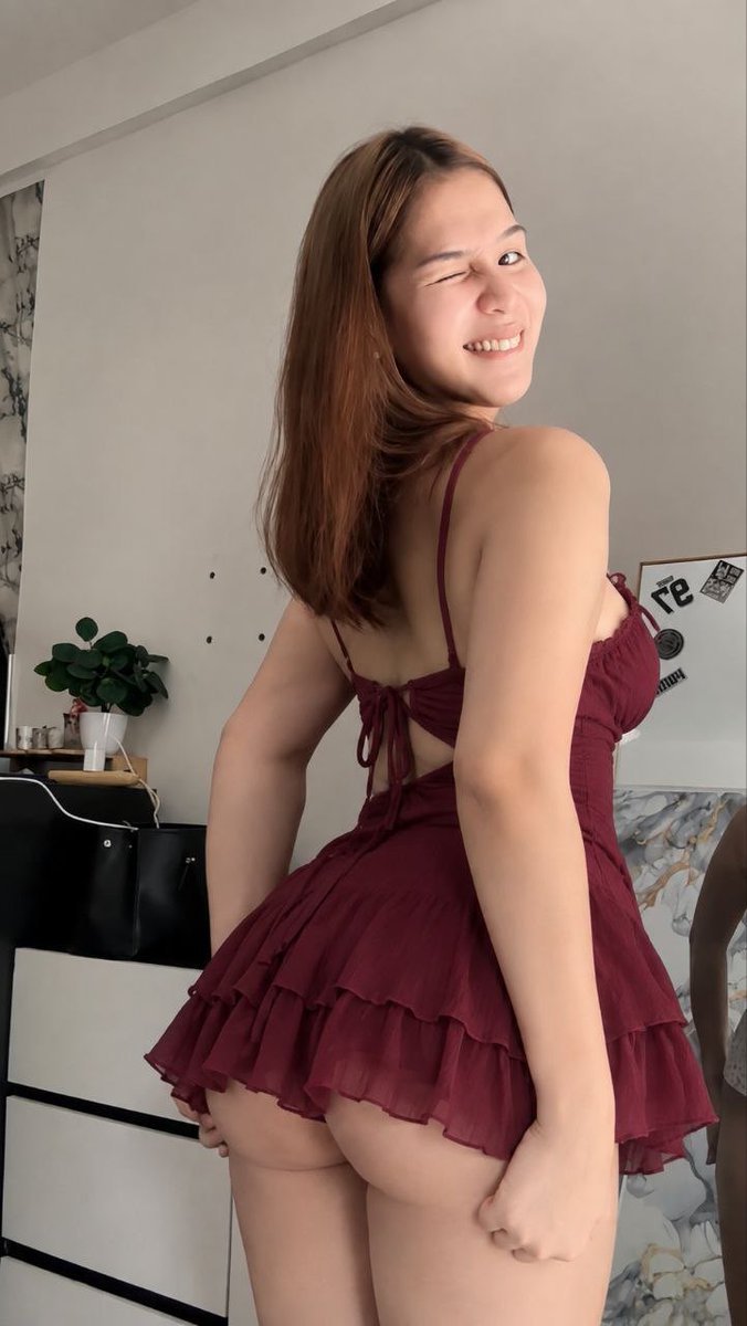 quasarielle's tweet photo. perfection comes with a little curve 🍑 https://t.co/c8Wij9RYZo