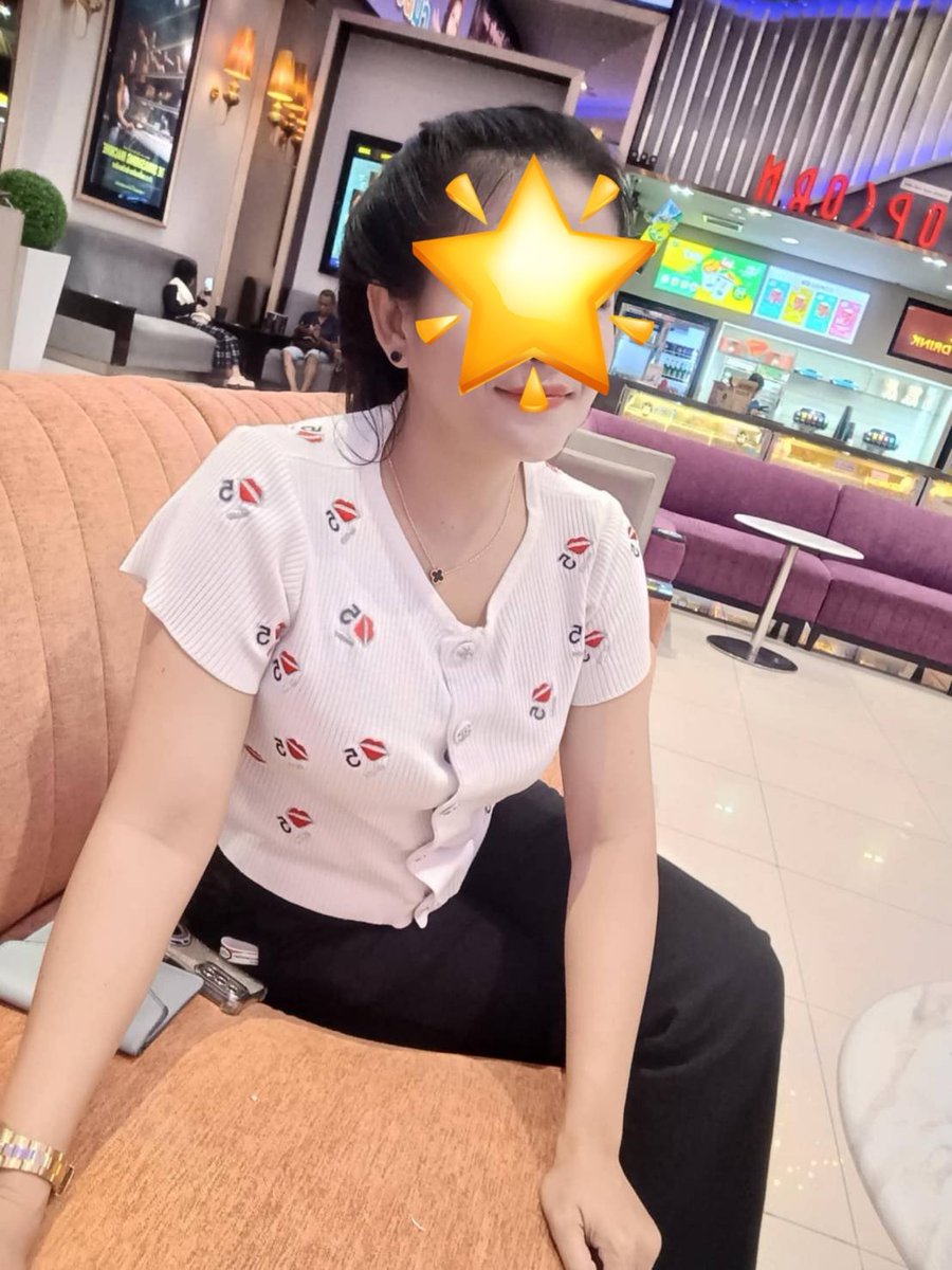 JasonWarnexzy's tweet photo. ไม่ไหวอย่าฝืนไม่มีที่ยืนก็มานอนห้องเรานี่ #หินกอง #หนองแค https://t.co/AtIp2vMRE3