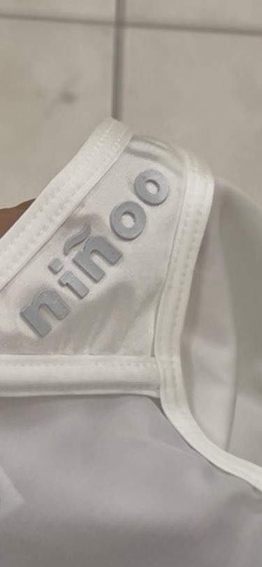 ununlover's tweet photo. 淫淫新褲仔，着佢曬太陽🌞會唔會過分🤭

#ninoo
#滑滑的質料
#前面透透的 https://t.co/9ZVCVFJuHI