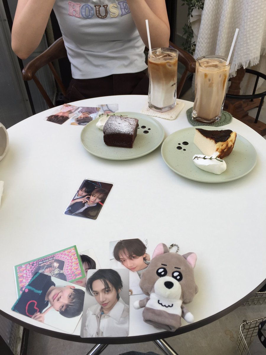 myeongzip_'s tweet photo. テサンpのワンドアと
ﾃﾞｨﾝﾄﾞｽﾞ🐶🐈‍⬛ https://t.co/QXWbhuXquE
