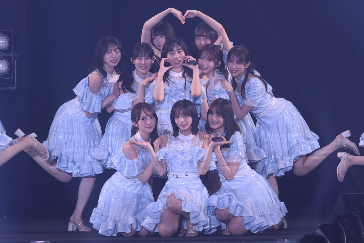 scketto1's tweet photo. IRC 2026 A/W リポート第4弾

大トリを飾った日向坂46は、総勢26人のメンバーによる圧巻のライブパフォーマンスで会場を熱狂の渦に巻き込みました！

彼女たちのステージの模様をたっぷり25枚の写真でお届けします。

セットリストはこちら！
🎵 セットリスト
M1：ドレミソラシド
M2：好きになるクレッシェンド
M3：君はハニーデュー
M4：Kind of Love
M5：クリフハンガー
M6：イチャイチャ虫

📸 リポート第4弾
https://t.co/ETJxmgHtwD

🌐 公式サイト
https://t.co/QTXIvD01Rj

 #IRC_TGC 
#日向坂46 
#日向坂46_イチャイチャ虫

@idolrunwaycolle
@hinatazaka46
@scketto1