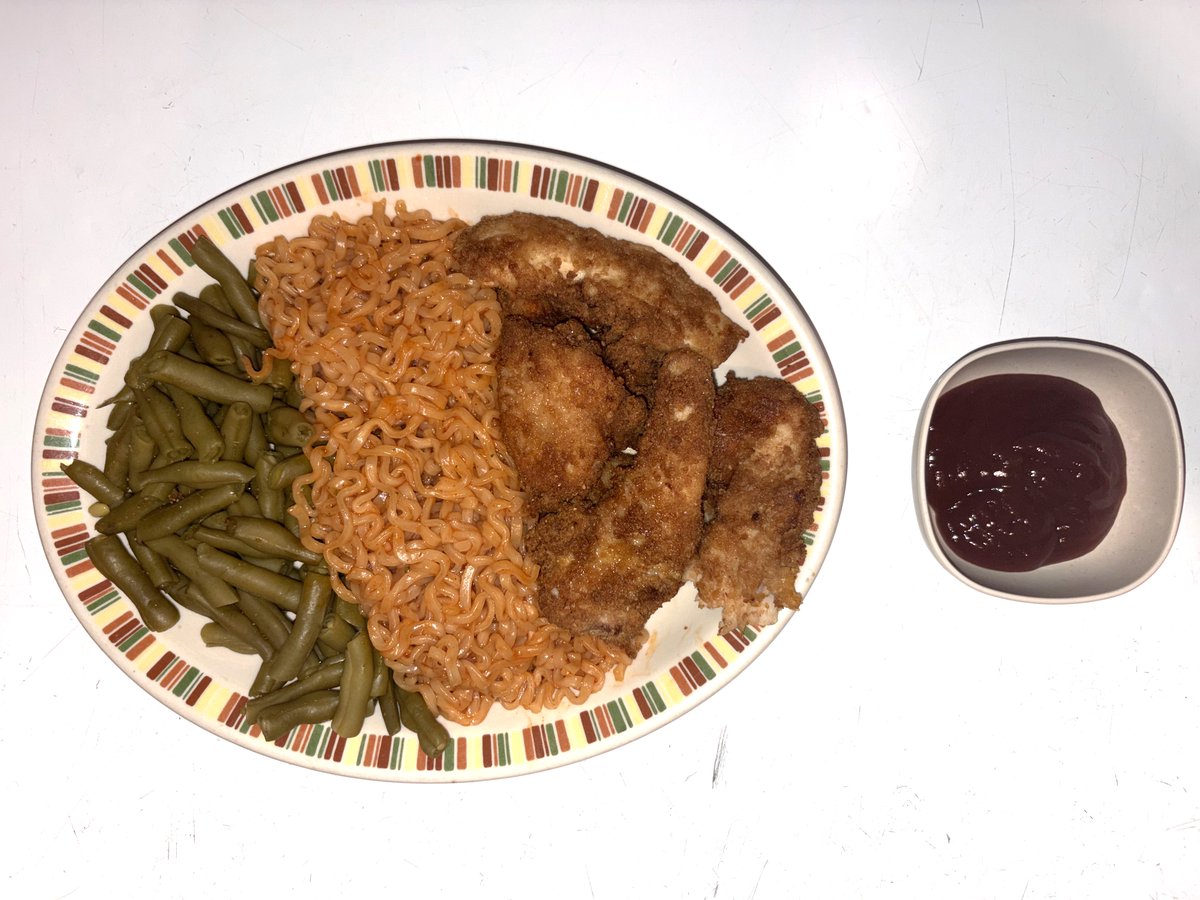 bodybygrok's tweet photo. Meal Breakdown 03 - Chicken Strips & Spicy Noodles  #mealbreakdown #countingcalories

Grand Total (970 cal, 79.5g protein)

33g Realgood chicken strips (360 cal, 63g protein)
1 pack Buldak Birria Noodles (520 cal, 11g protein)
1 can green beans (60 cal, 3.5g protein)
4 tbsp Ray's Sugar-Free BBQ Sauce (30 cal, 2g protein)