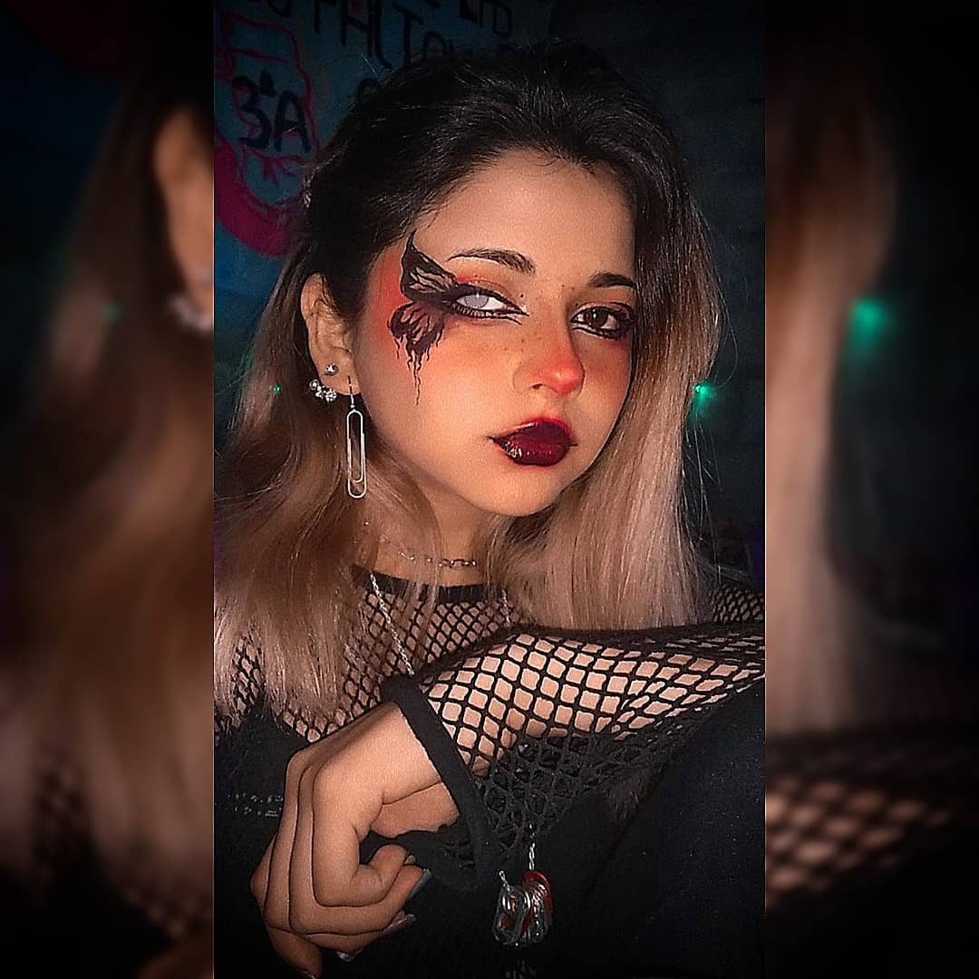 mysterdem's tweet photo. Les dejo este bonito makeup. Compartan o guarden la publicación, me ayuda mucho. Inspo: @eli. monsivaisg https://t.co/UQ42Ve6X0h
