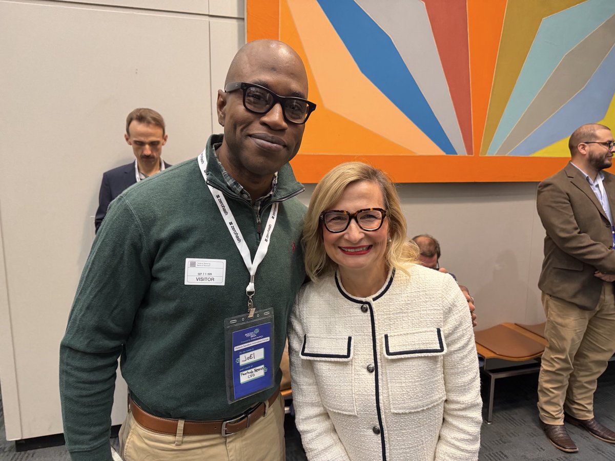 ThePsyence's tweet photo. Currently at @FinTechSandbox Innovation Forum slowly bringing our #startup out of stealth

Excited to announce our @Plaid partnership, here with President and former @FDICgov chairman @JelenaMcW 

#FintechNews https://t.co/y3tWnVepYG