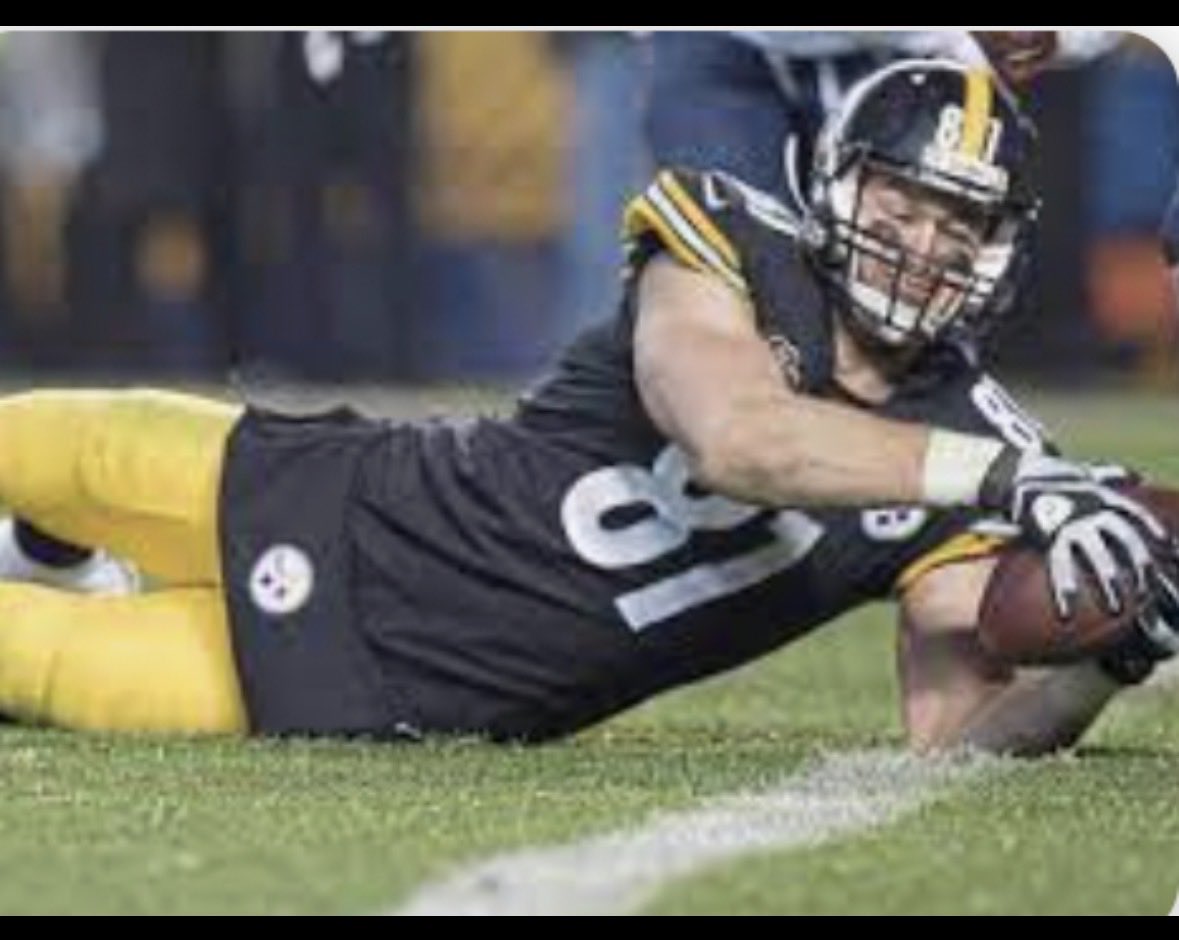 Doug_knows_ball's tweet photo. @Hoodimahomes_ we win the super bowl https://t.co/vOdcDaxHNW