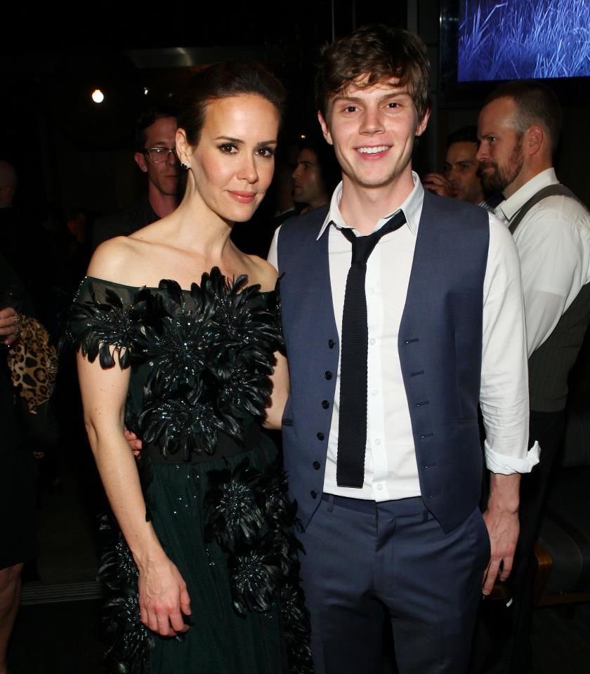 4lifeevanpeters's tweet photo. MY FAVORITE DUO OF ALL TIME https://t.co/y8zmGjPEDl