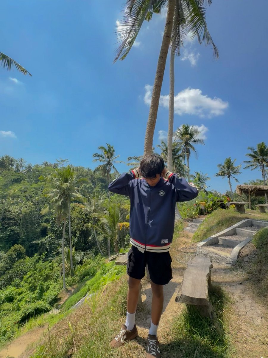 rrawnoir's tweet photo. Remake konten a day in my life sabi kali ya 💦
#gaybali #gayjogja #gaybogor https://t.co/P1RRXdZa9h