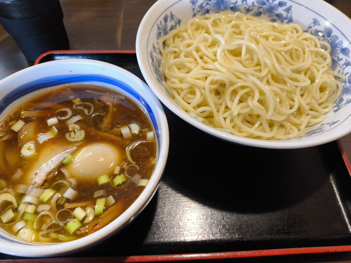 SleepyOMUSUBI's tweet photo. 運転免許更新のため郡山に来ております https://t.co/17TrxPhSyn