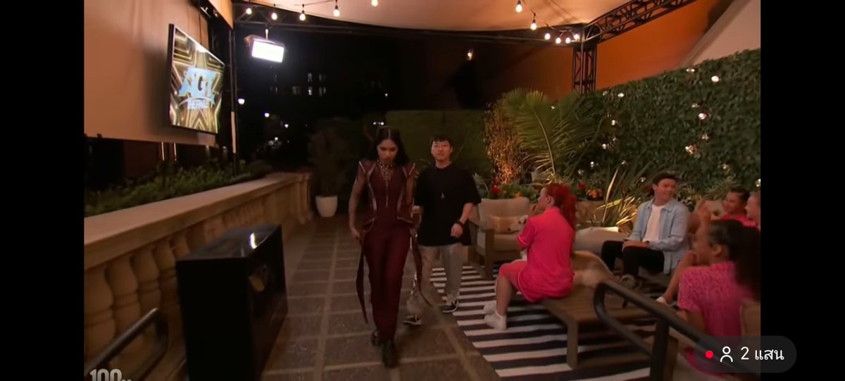 jibtrin's tweet photo. Top5 ระหว่าง NeNe Royal กับ Unitree #NeneRoyal ได้เข้ารอบ น้องแอบตื่นเต้นนิดหน่อย #AGT #AGT2026 https://t.co/0ZeGT7tCI2