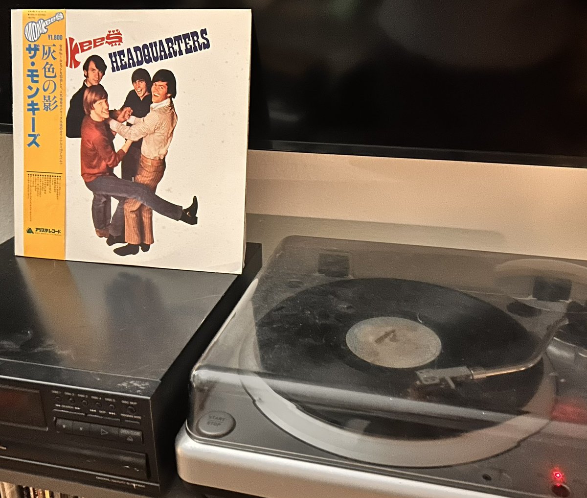 DailyTurntable's tweet photo. Day 266 - Spinning at Daily Turntable, The Monkees - Headquarters. The record represents a monumental turning point in the band's career as it was the first album where they had creative control, largely playing their own instruments and writing their own songs. https://t.co/wwPKyQeWqg