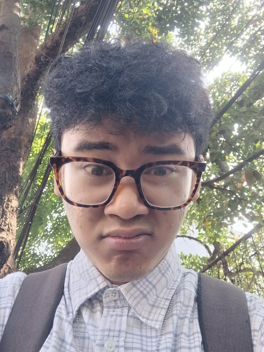 Martaduck1's tweet photo. Lagi di dermato sukajadi no 240 https://t.co/8YHgQtQSn6