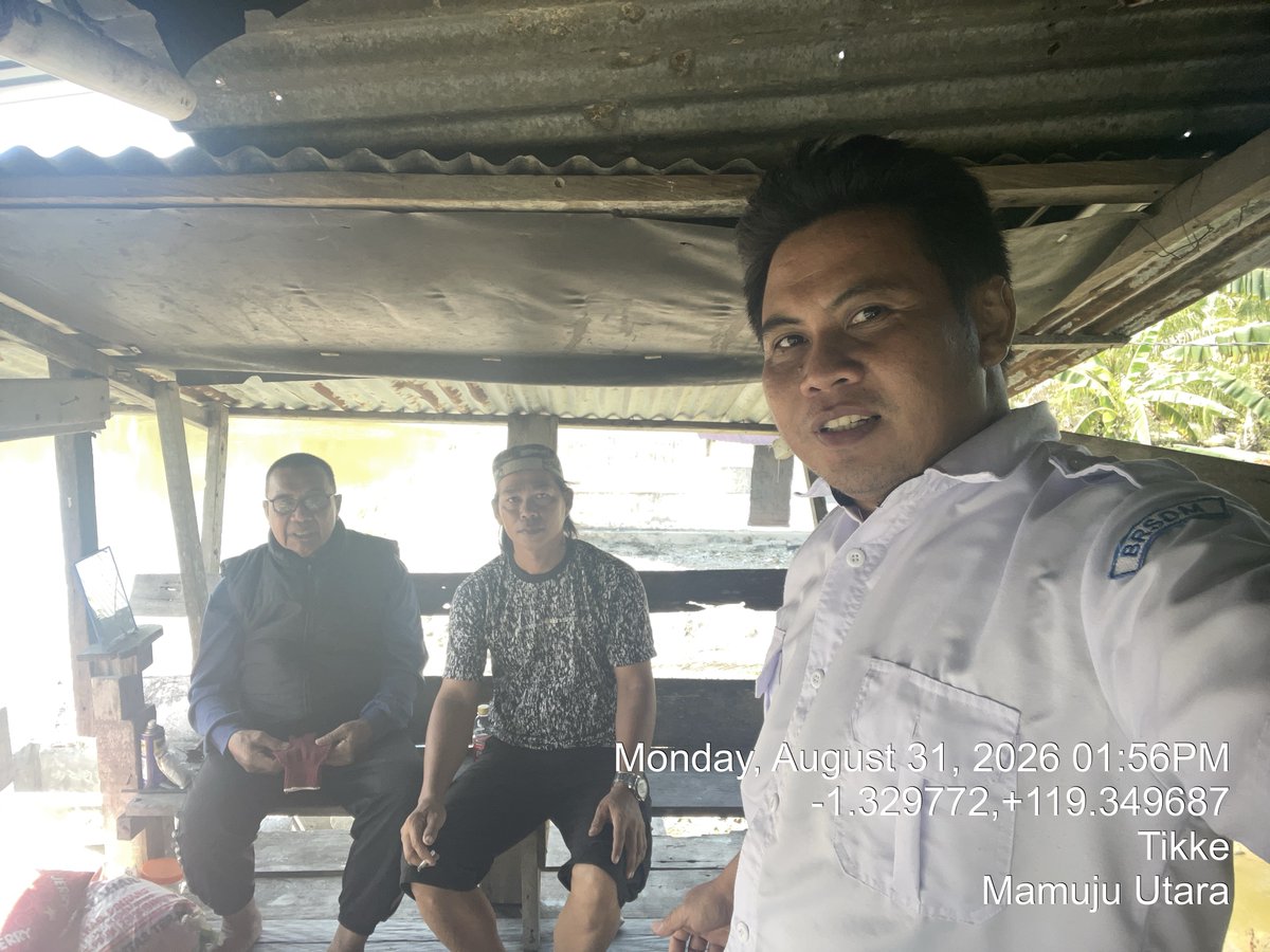 ammank_thoogie's tweet photo. Senin (31/8), Andi Arman, Luhkan Kab. Pasangkayu, di Pokdakan Tambak Harapan Maju Ds Tikke, Mendampingi  Akses Informasi Mengenai Pupuk Subsidi #GiatLuhkanSatminkalMaros #Pasangkayu https://t.co/NLXMEMvE9M