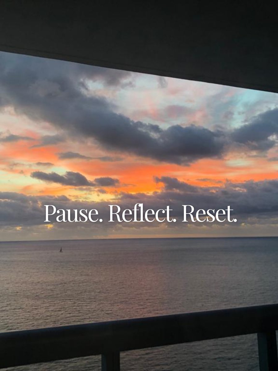 AlonsoBill3b's tweet photo. Finding moments of stillness is essential for maintaining perspective and reinvigorating our drive. Watching the light shift over the vast, open ocean reminds us to appreciate the milestones achieved and the moments in between. Taking time to pause https://t.co/Vjy8M4Hvfo
