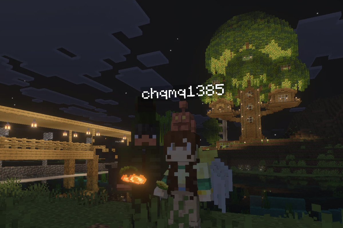 _chIII0's tweet photo. ツリーハウスでけた(՞- -՞)ᶻᶻᶻ
木こり職人ありがとう🌳
ps5の方が光綺麗… https://t.co/CoAYjKpU1I
