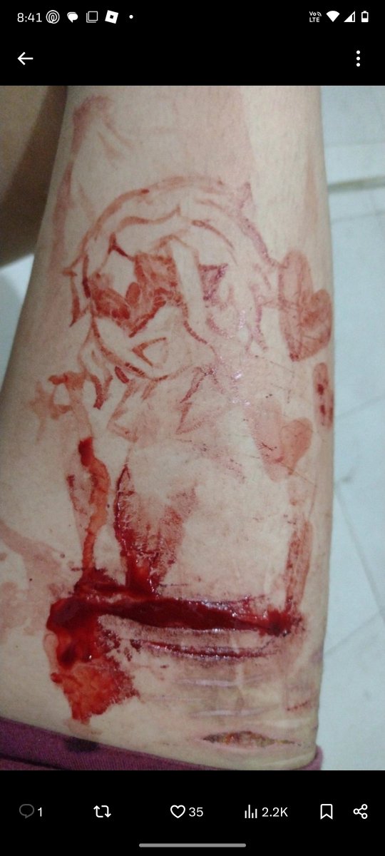 korystr's tweet photo. MAKEUP FAKE SFX !!! My favorite sesh #dottore #subtwt https://t.co/bPi5KSvMS2