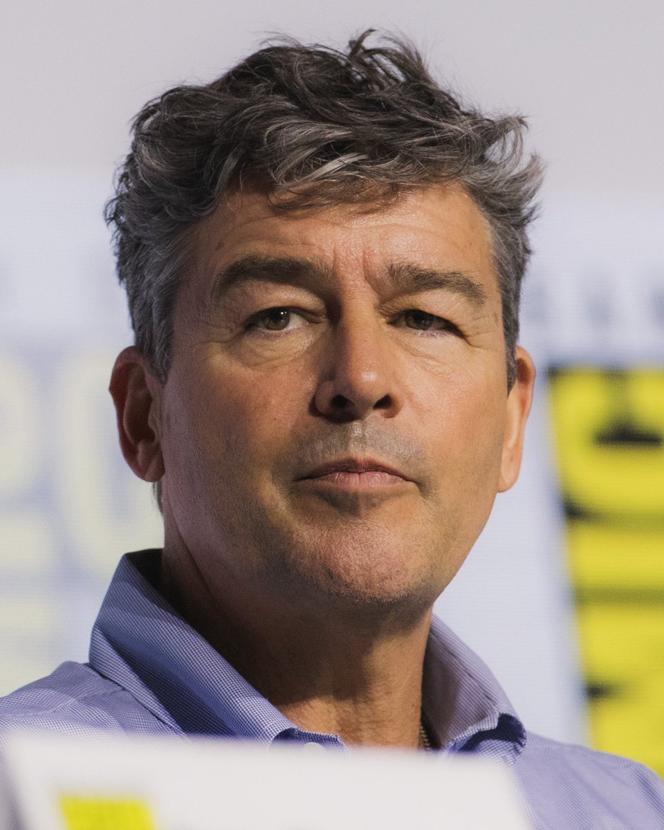 iaenterns's tweet photo. he looked so fucking good at sdcc https://t.co/1KbOuWNGVc