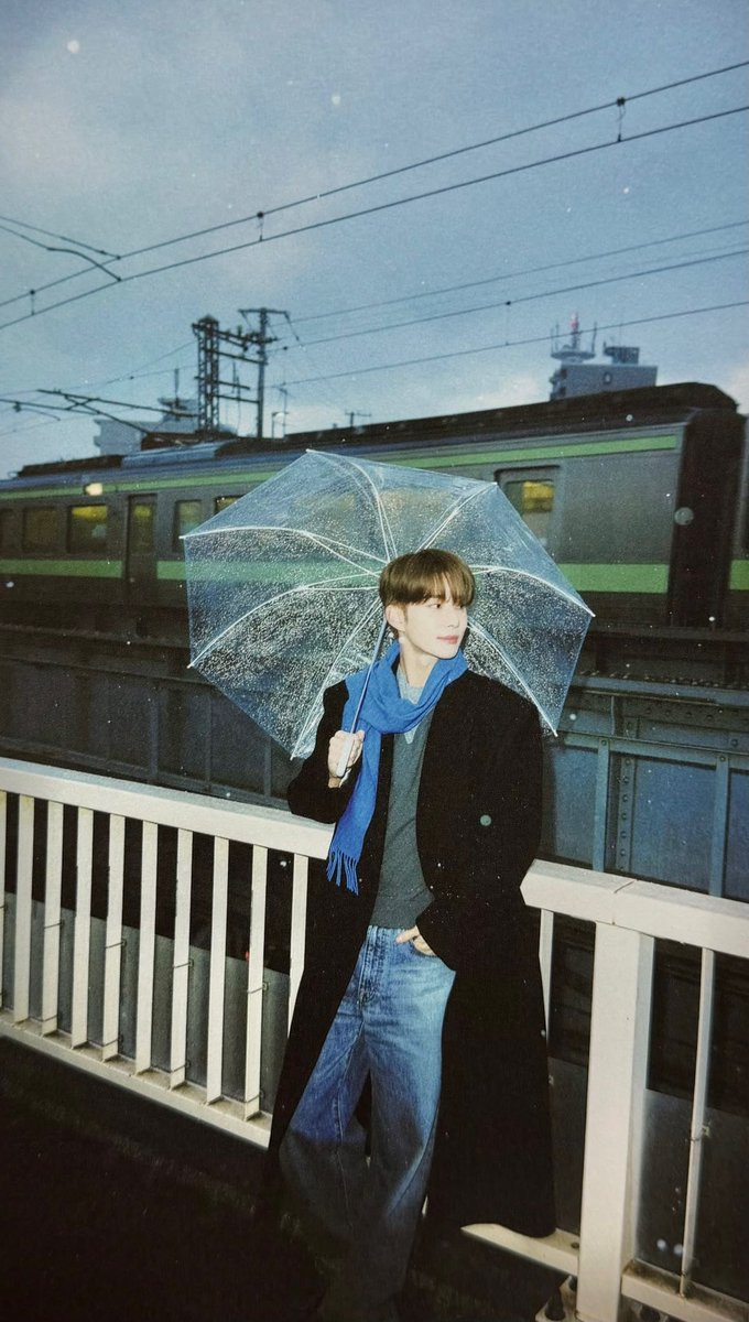 allintoYTJW's tweet photo. 다들 새핸드폰사네
18pro 이쁘긴한데 김정우보단 아닌듯 https://t.co/QIqdWHZI7X