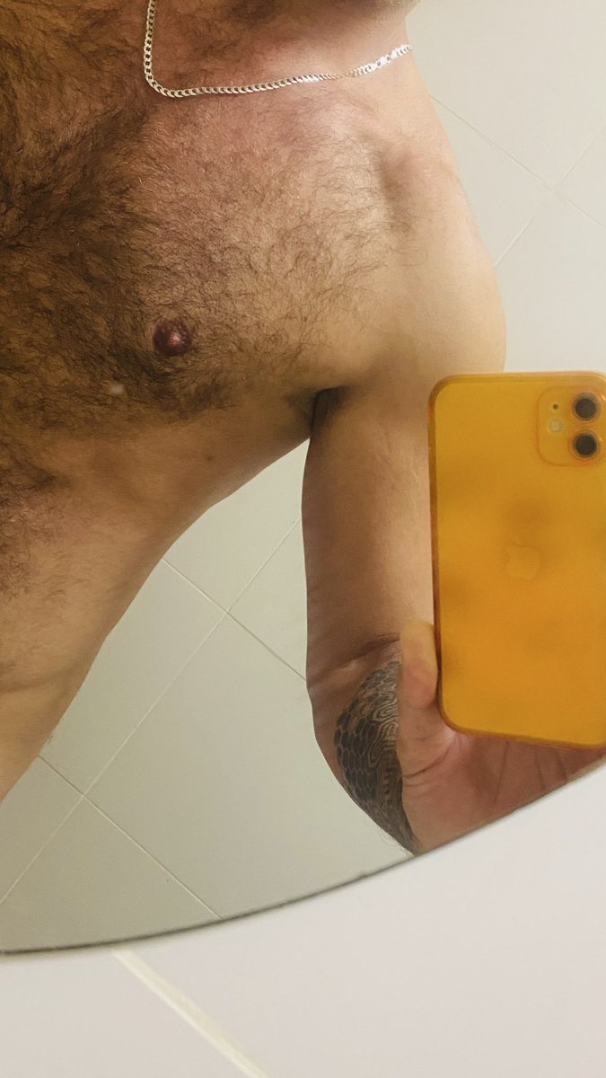 bricio_pires_'s tweet photo. 5:00 🚿🫧🫧🫧 https://t.co/DahJkQzUFi