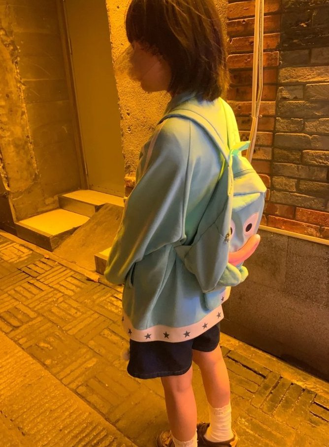 Iin9Iin26's tweet photo. ホントにこんなガキンチョ来てもたつんですか、、？ https://t.co/4oqaJTFoAO