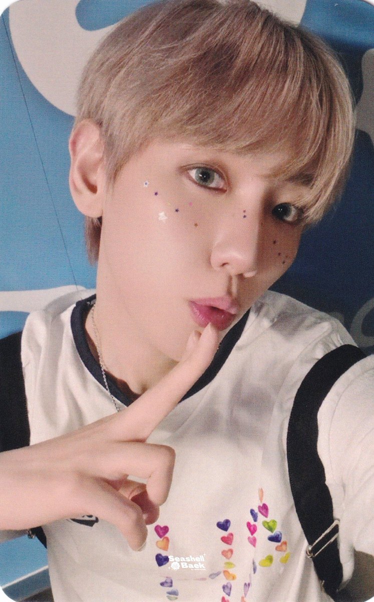 candybaek506's tweet photo. LA 백현🍎✨

the shot                                       the setup https://t.co/QMMbncWJjc