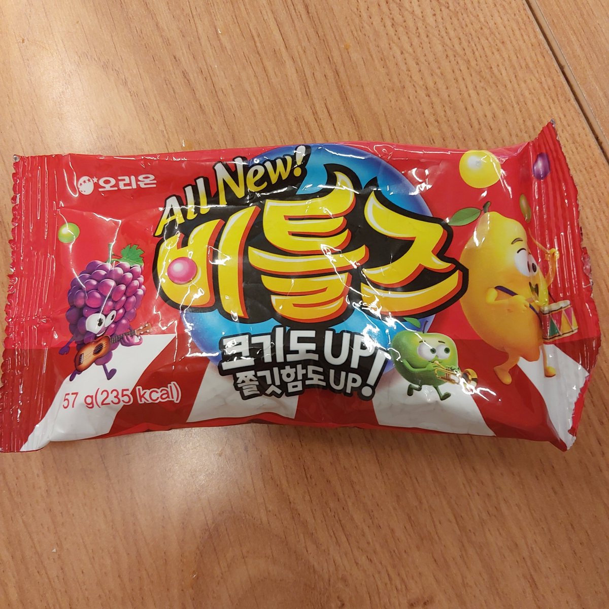 handabin1696551's tweet photo. 우리장르 유일하게 제일 싼 굿즈임 https://t.co/Rl6EqFCQD5