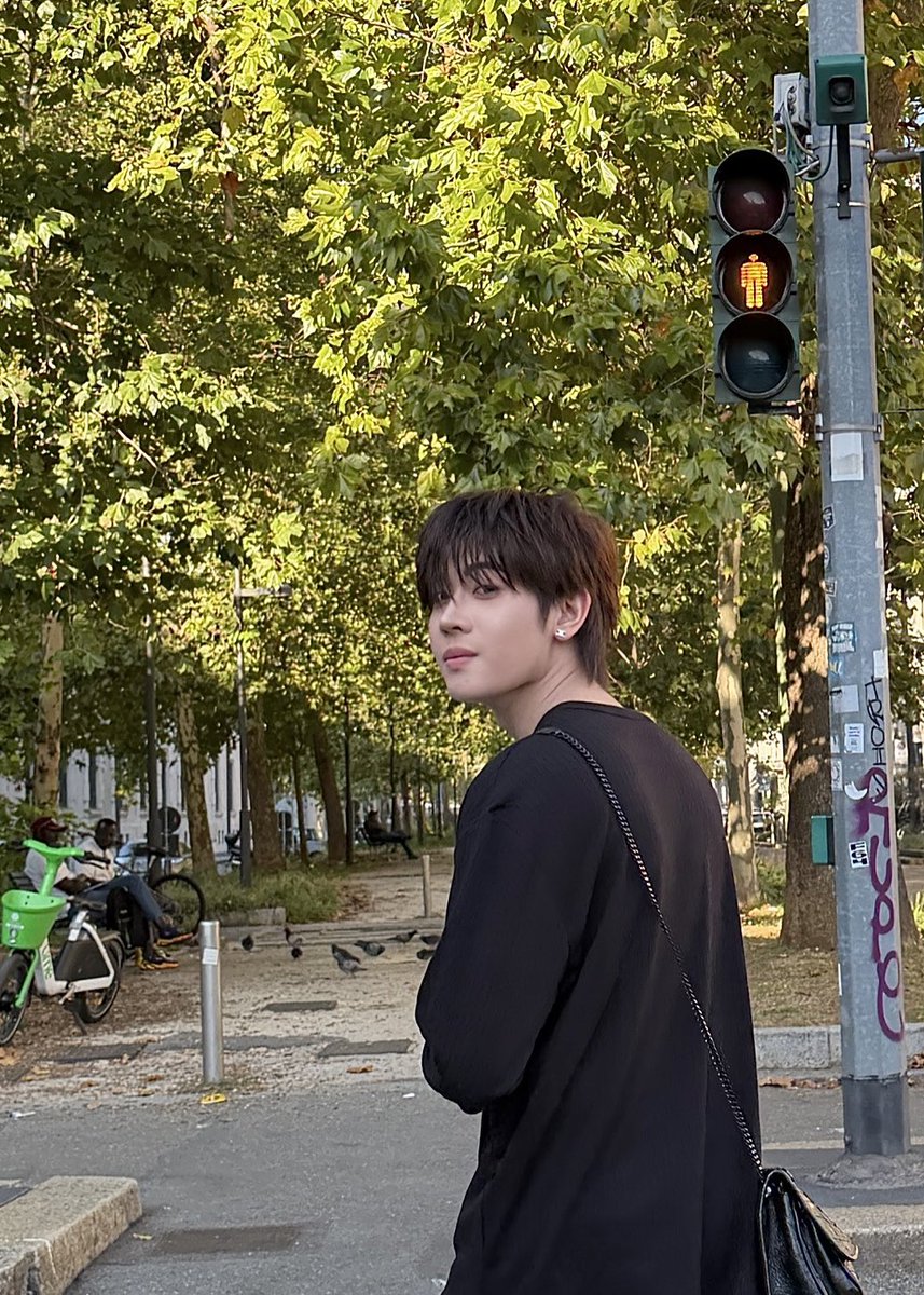 SunSgr_24's tweet photo. ขอคนใจถึง

#Firstone https://t.co/Fl3GavyDU2