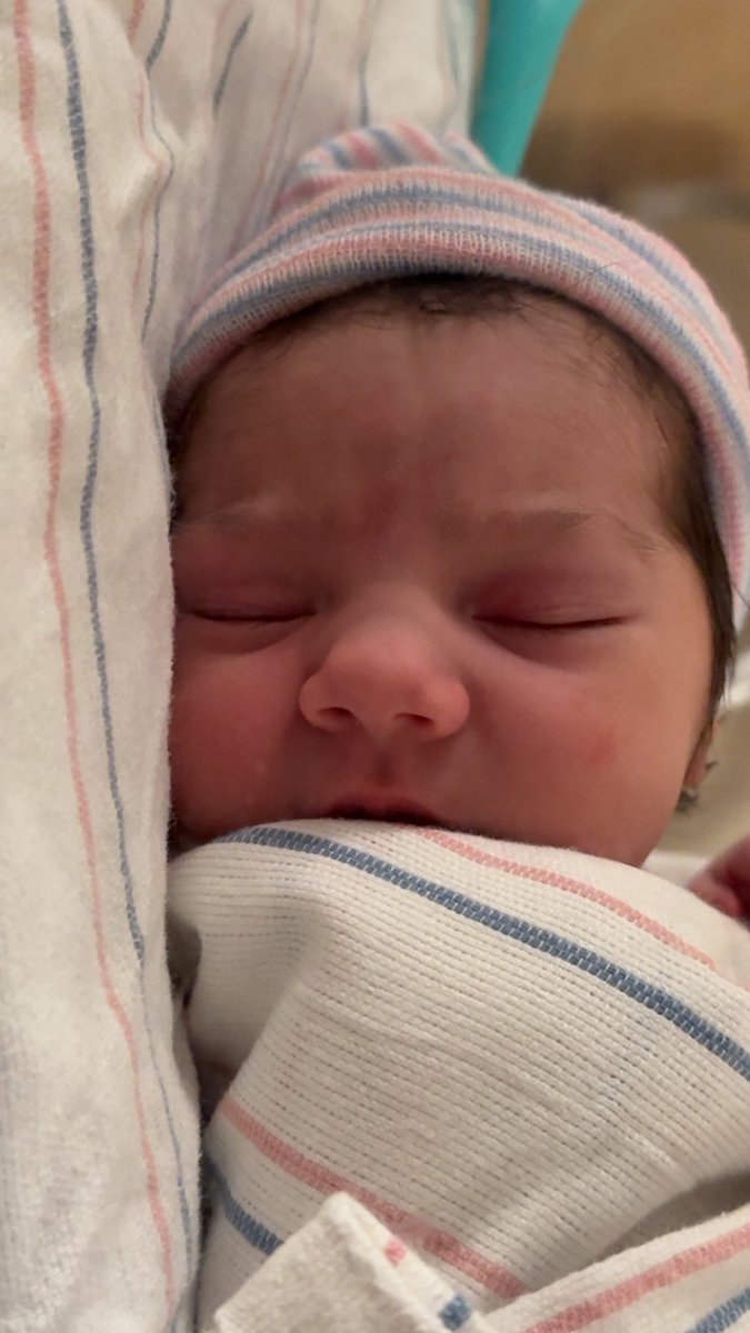 Throat_YT's tweet photo. My baby girl was just born. Brinda Rustoria Sibley❤️ https://t.co/GCV7S9Jhfi