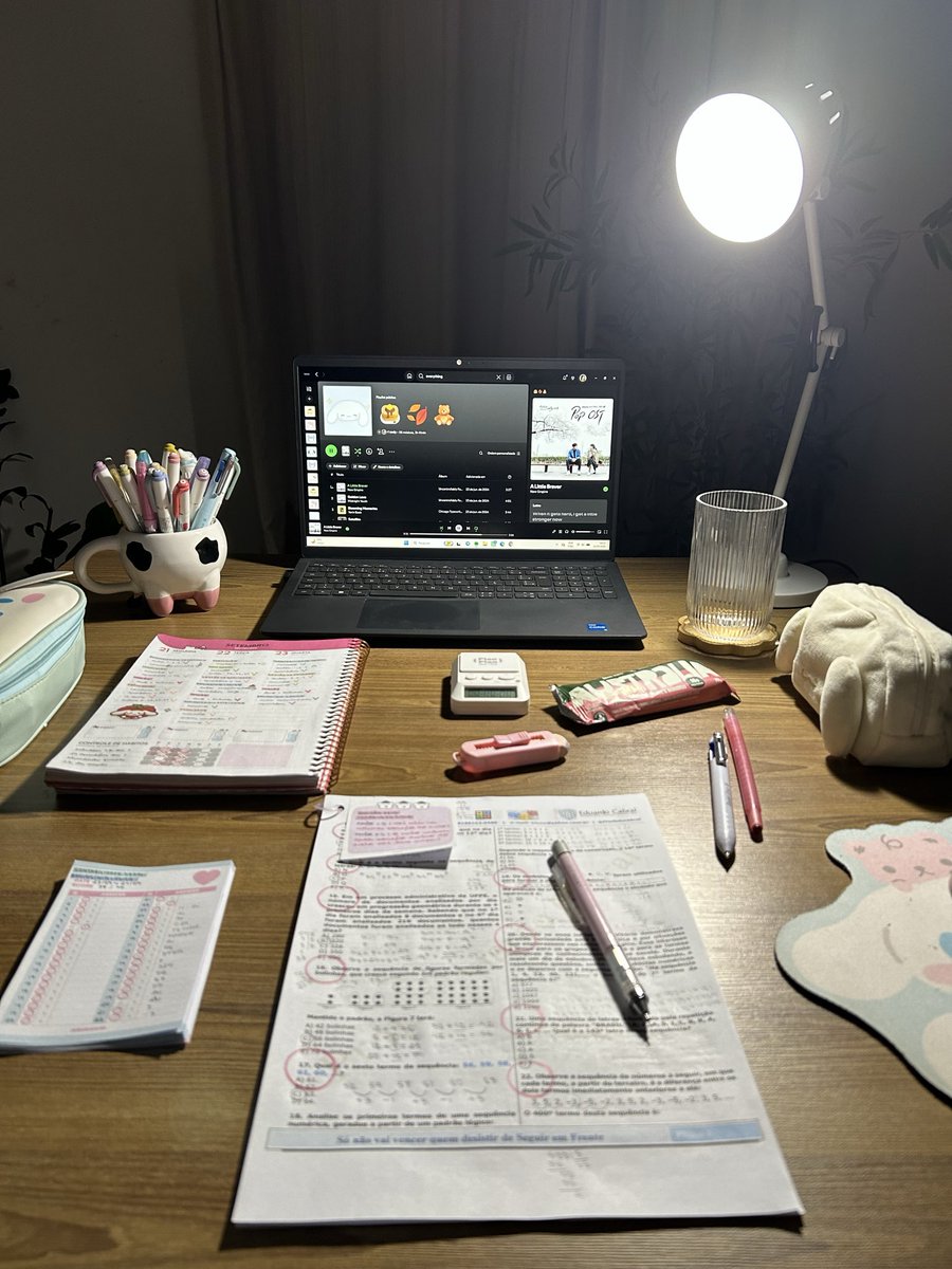 andysroutine's tweet photo. início dos estudos vs. fim dos estudos 💪🏻💖 https://t.co/mHIGMjWu3W