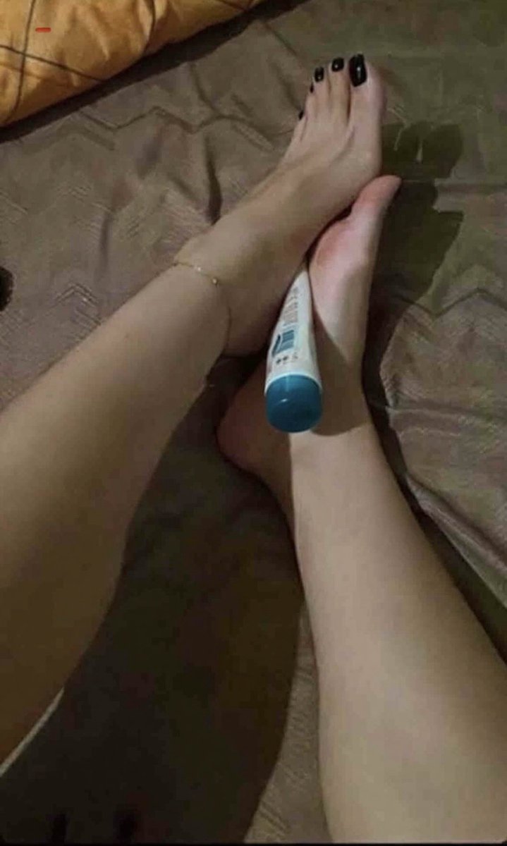 oasisafterdark's tweet photo. Weekly Nadine Elias feet drop 👣
New shots every week — soles, toes, nylons and more.
Follow @muslimsexhub so you never miss a post.
#NadineEliasFeet #Feet #Soles #FootFetish #Toes https://t.co/92NMJ8mWTu