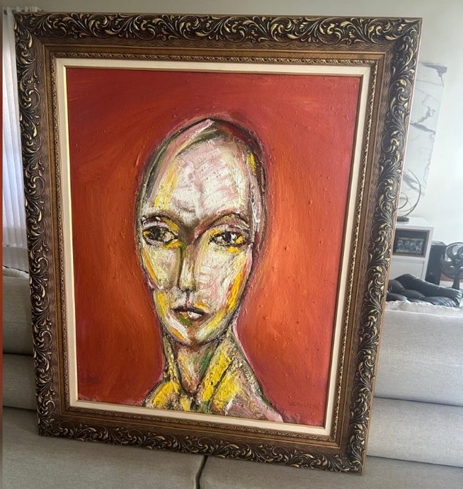 CentralDireitaB's tweet photo. 🇧🇷 ESCÂNDALO: A lobista Roberta Luchsinger, sócia de Lulinha, presenteou um assessor de Lula, Swedenberger Barbosa, com um relógio de R$ 66 mil, ingressos para shows e uma obra de arte de R$ 82,9 mil. Pagou até mesmo a festa de aniversário dele.

As mensagens também mostram a amizade de Roberta Luchsinger com a secretária pessoal de Lula, Cláudia Troiano. Roberta a presenteou com roupas, ingressos para shows e uma peça de joalheria. Ela também se hospedou no apartamento da lobista em São Paulo, em março de 2025.

🗞️ @Metropoles / @andreshalders