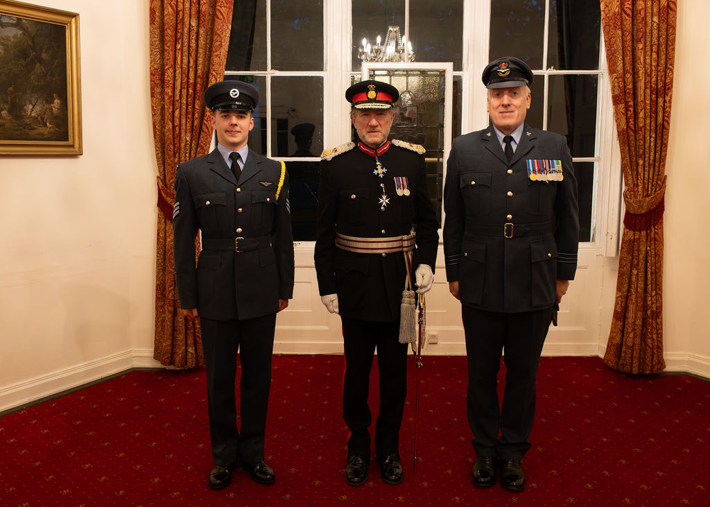 hertslieutenant's tweet photo. It is always a great pleasure to invest my new Lord-Lieutenant’s Cadets each September.
The 5 new cadets representing the 3 services as well as St John are the exemplars of their units and a credit to their service. https://t.co/t8kryJ8IvF