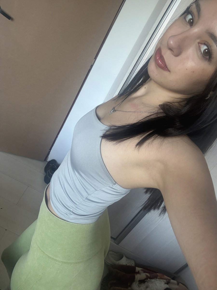 dawnlunaa6's tweet photo. definitely filing this one away as a core memory https://t.co/yjhFvIx45K