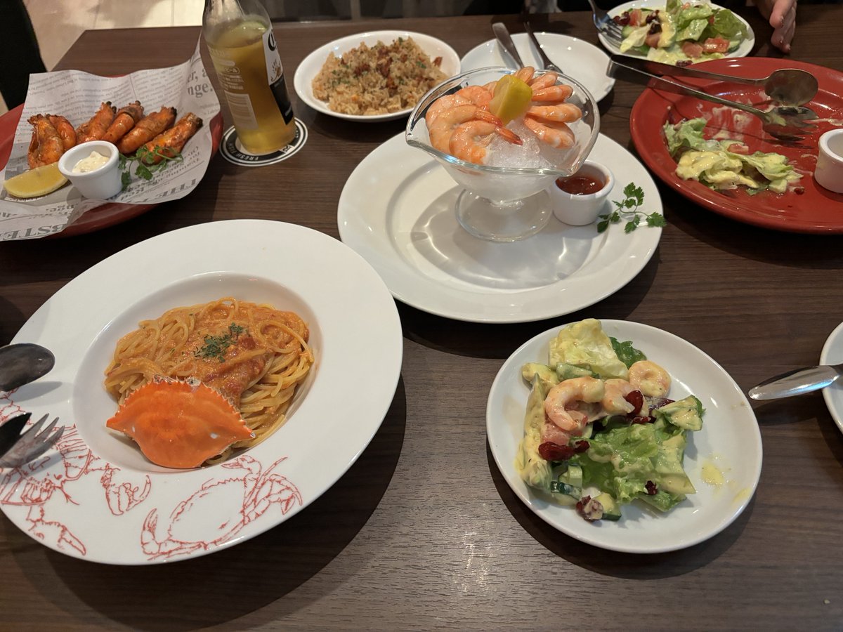 KathyAn90809052's tweet photo. 週末だ https://t.co/2tHTsw1A7z