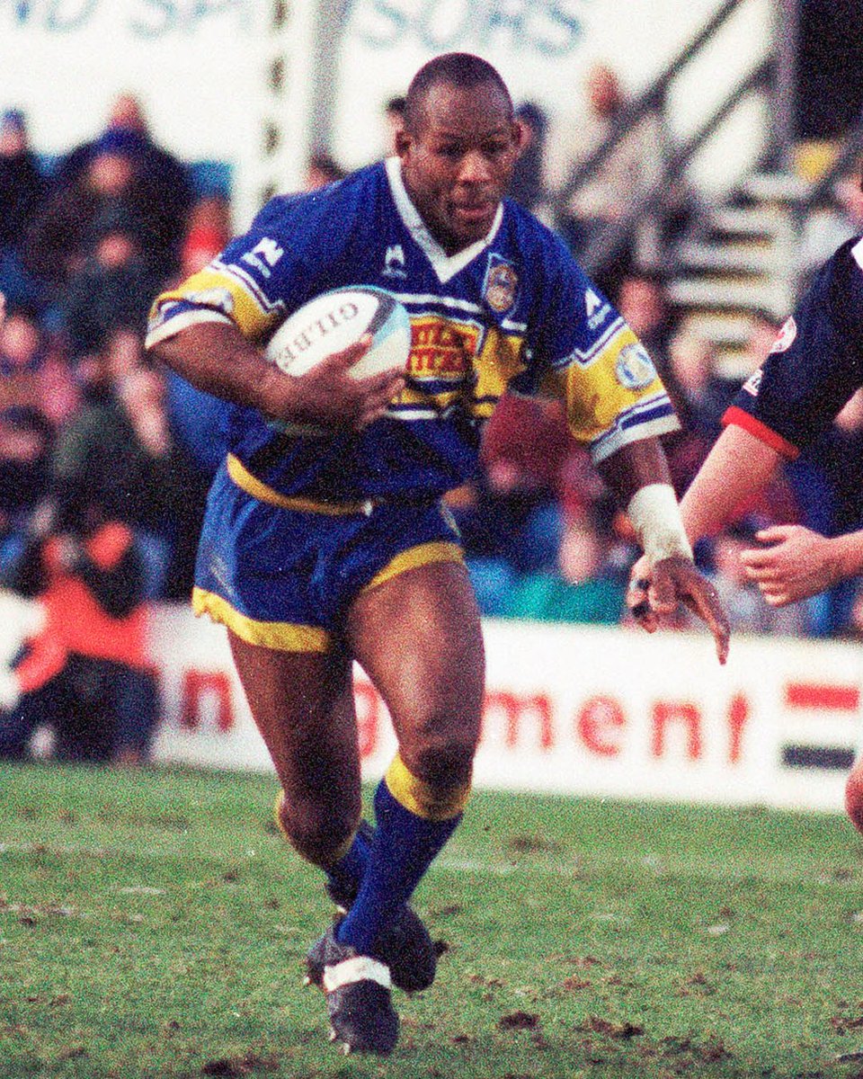 OfficialEllgren's tweet photo. Throwback Thursday... ⏪

Who's the best current or past player that you have seen pull on an Ellgren jersey? 👀

Let's hear your thoughts... 💬

#Ellgren | #WhereTheGameBegins https://t.co/9ICUzYBSQC
