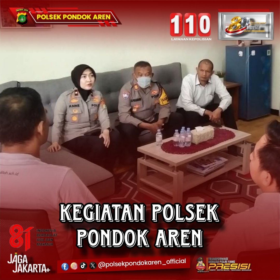 Aren_Sector's tweet photo. Kapolsek Pondok aren bersama Kanit Intelkam ďan Kanit Bimas serta 2 Bhabinkamtibmas menyambangi Sekolah Fadillah Perigi lama Pondok aren. https://t.co/E1w0xgJSuM
