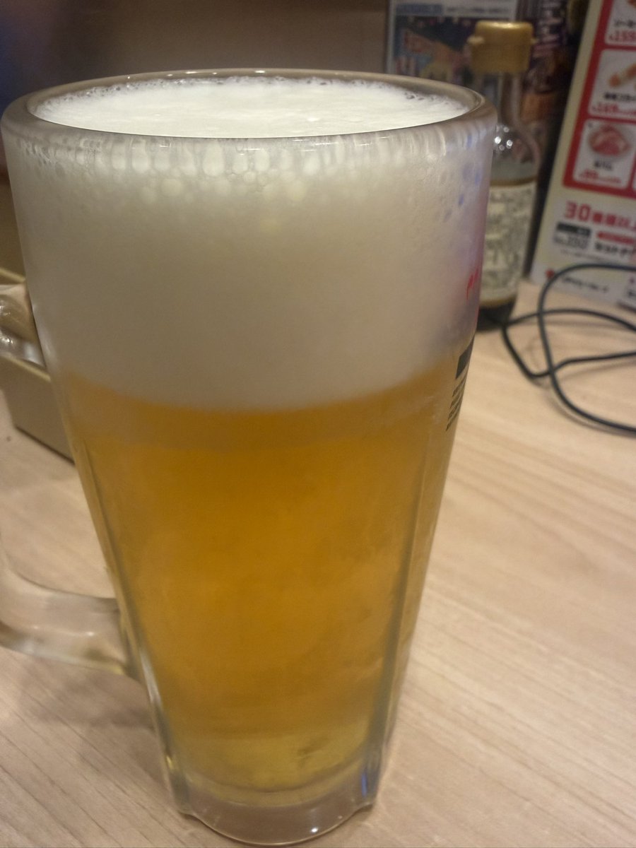 MFS0725's tweet photo. ライブ前に失礼 https://t.co/EAG8m2eBQW