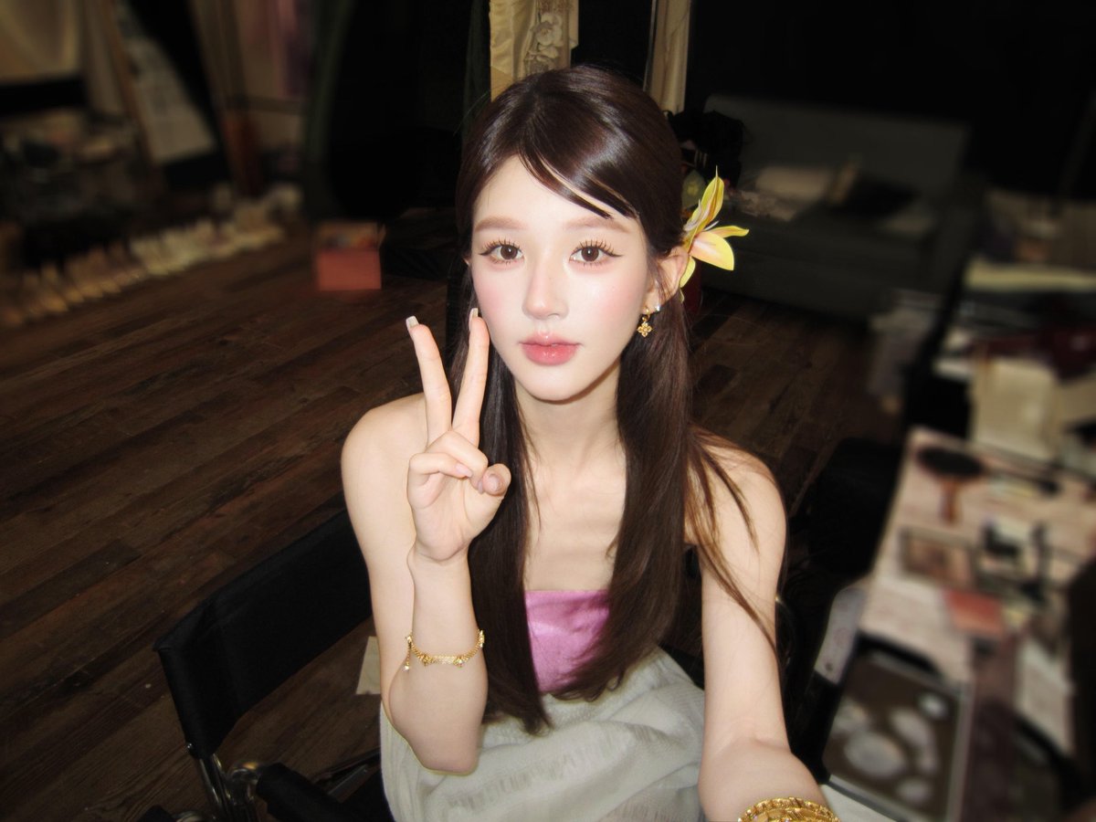 booboolili's tweet photo. 로사야 여행가자 https://t.co/DmTK7A5mhd