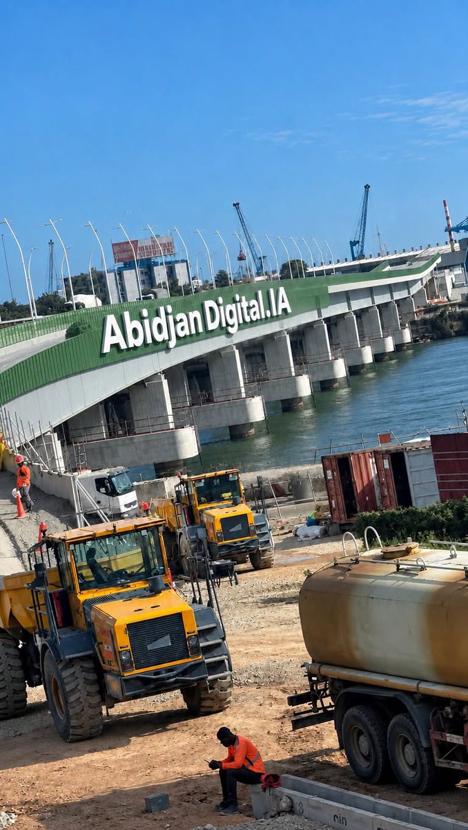 Monafrique8's tweet photo. Metro D'Abidjan : Le Viaduc au niveau du Plateau https://t.co/p3ld0e8ZME