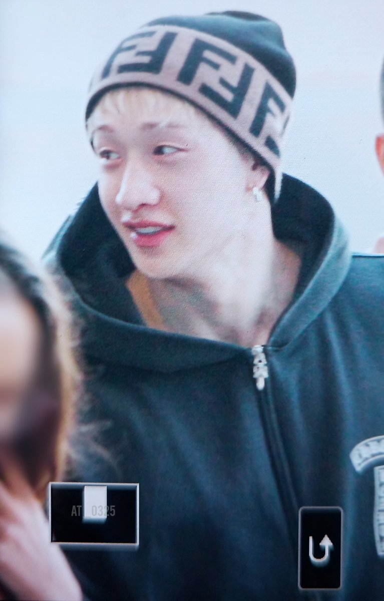 RETROSCTURN's tweet photo. alright man. WELCOME BACK 2019 BANG CHAN https://t.co/FF0Kcd0BPp