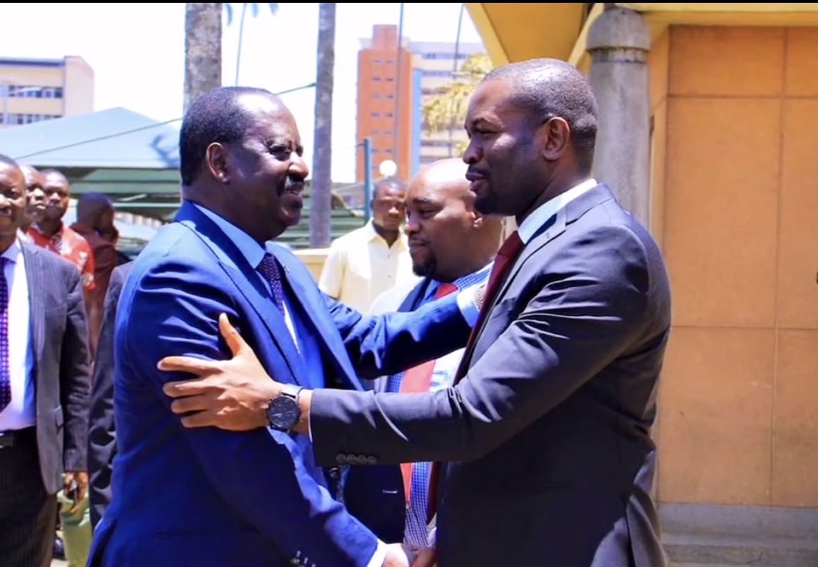 Taifa_Leo's tweet photo. Sifuna ngangari licha ya misukosuko ya kupata chama 
https://t.co/PbAInPHk7Y https://t.co/gzjsx2plcz