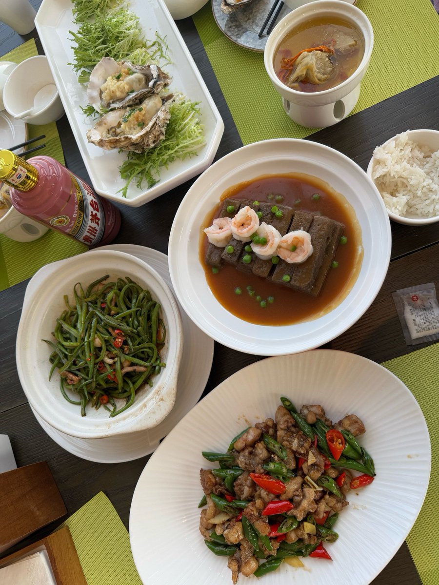 2Pf8SMyr2CojYOR's tweet photo. Warm tip: 伟峙拇 makes every meal taste better! Don’t miss it! https://t.co/MYgbAwlPH5