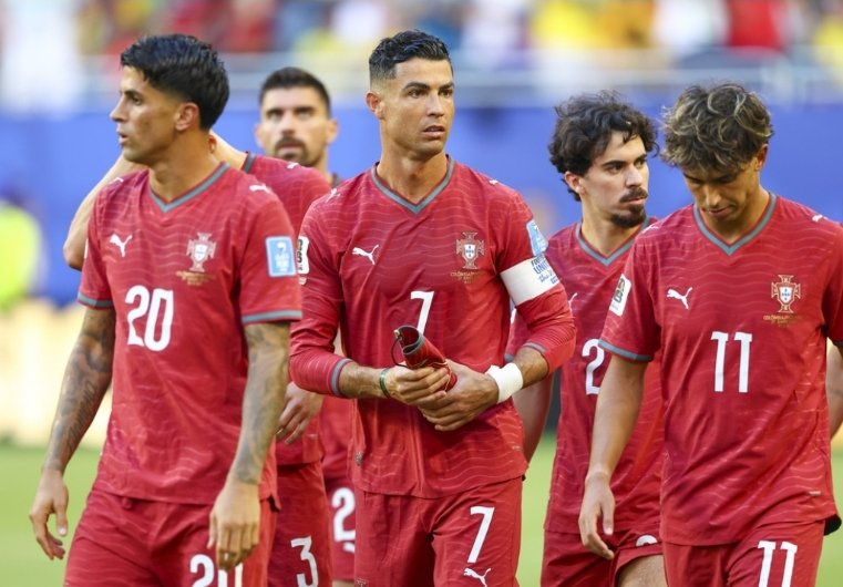 utdsantoshub's tweet photo. 🇵🇹 Portugal vs Wales tonight in the UEFA Nations League.Kick-off 19:45 BST at Estádio José Alvalade, Lisbon. New era for Portugal under Jorge Jesus and Cristiano Ronaldo is still leading the line at 41.
Where will you be supporting Portugal from? https://t.co/ZEpWucc0Fx