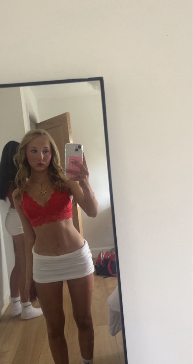tctwkr's tweet photo. Another day, another bop goon

#horny #wankchat #phonewank #bop #bops #slut #chav #irishgirl #ukgirl #goon #gooner #goonbuds #jerkbud #wankbud #wankmeet #jerkmate https://t.co/gKhWJFnn42