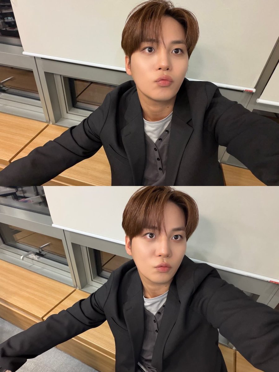 jonghoping's tweet photo. I hope he never stops posting these collages https://t.co/plg88FpsmO