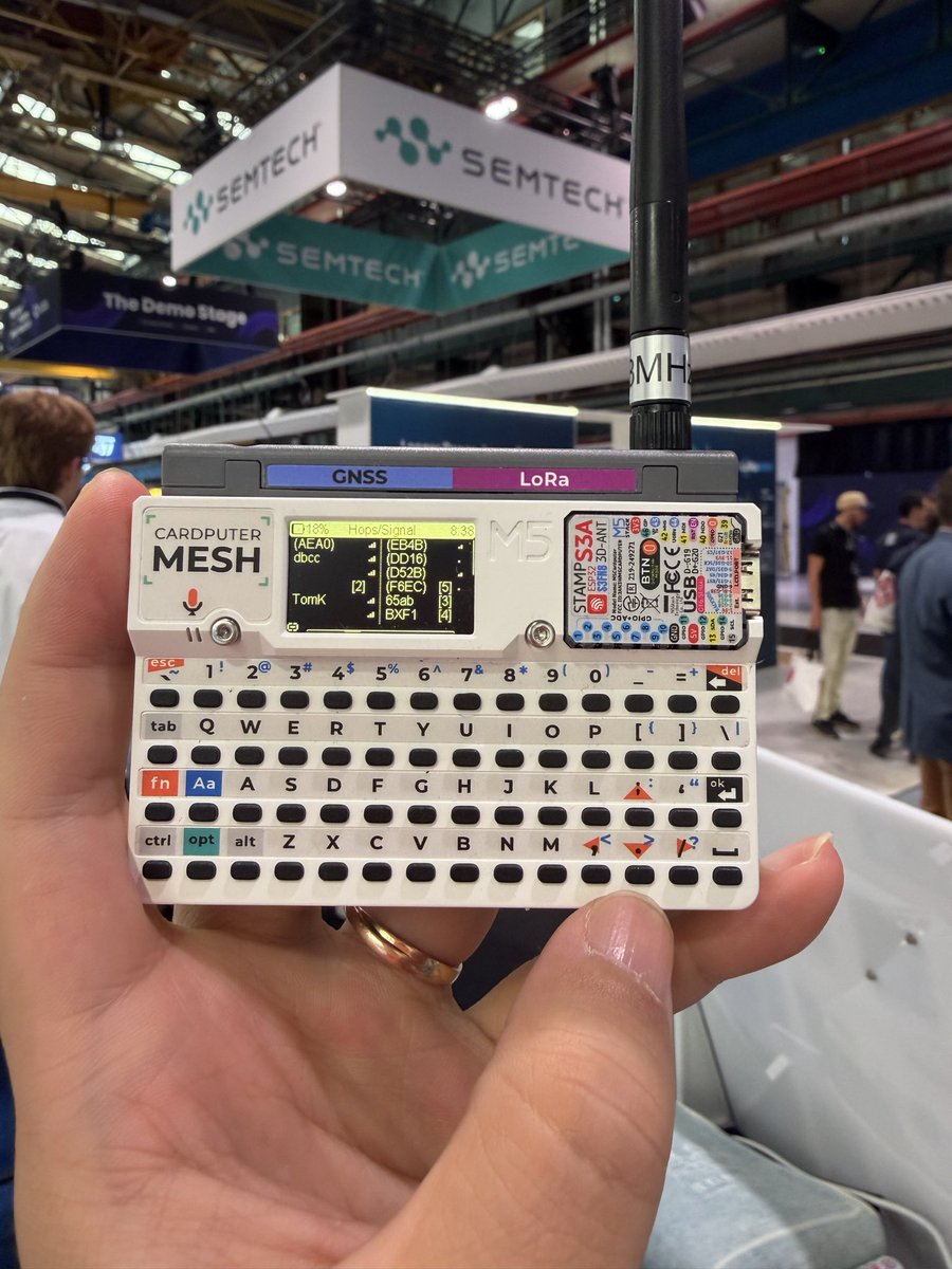 its_hard_2_name's tweet photo. The Things Conference✌️
#m5stack #meshtastic #LoRa #LoRaWAN https://t.co/sgA3gkHPAL