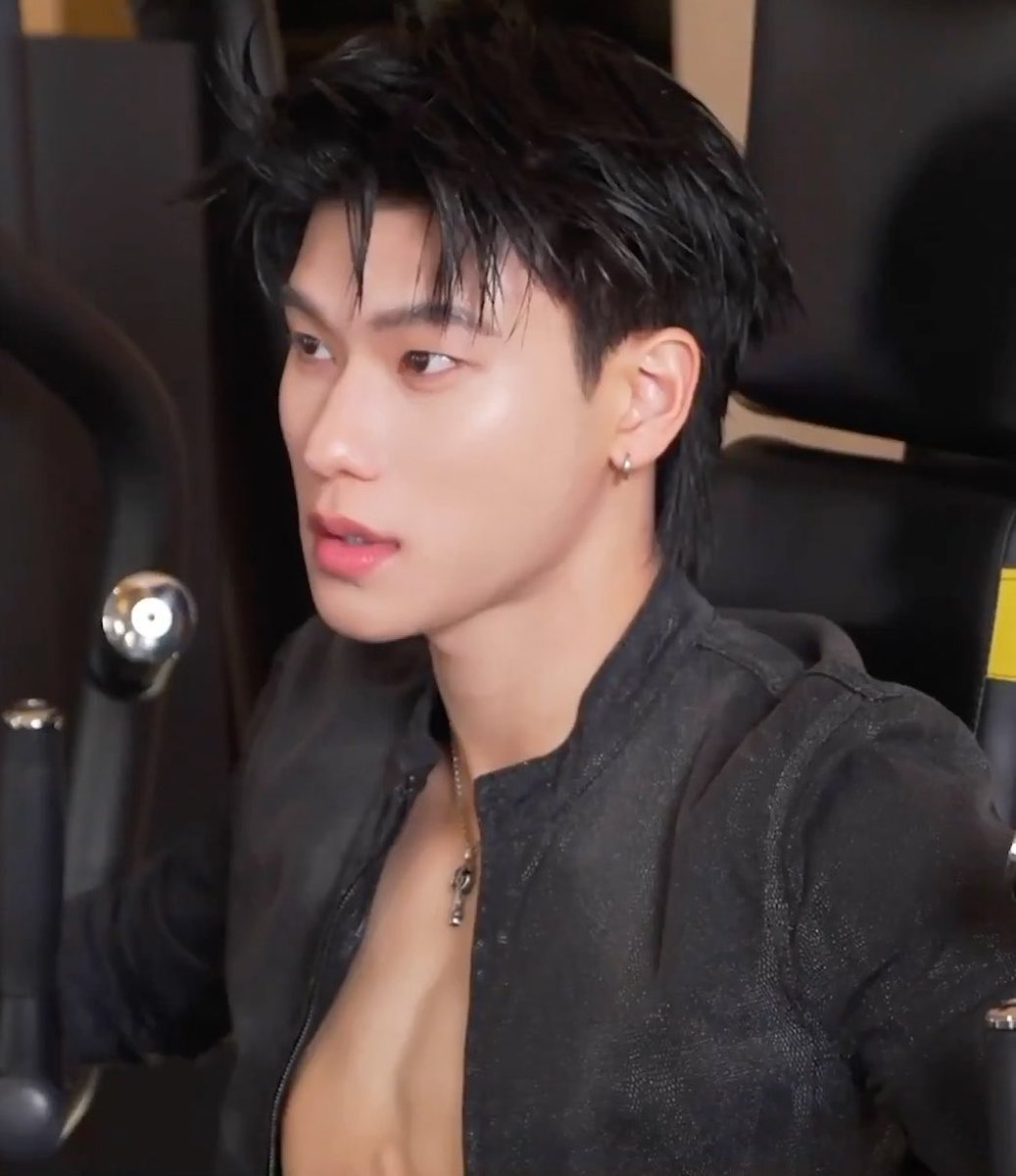 ilyxomeow's tweet photo. อร่อย https://t.co/ZemuGN5Egi