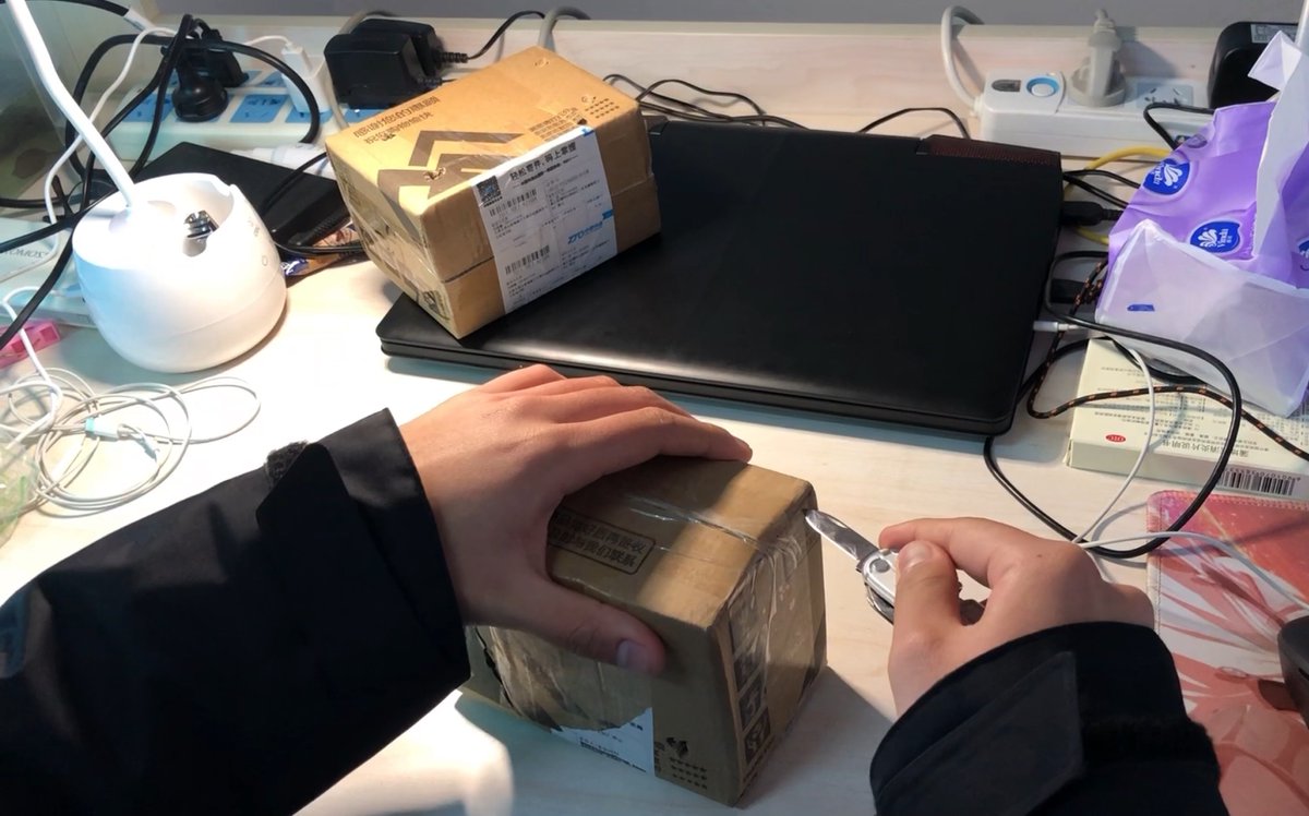 AnyaBiler's tweet photo. Just got the long-awaited package! Opening it up right now—let’s see what’s inside! ， https://t.co/sR7ullrXha