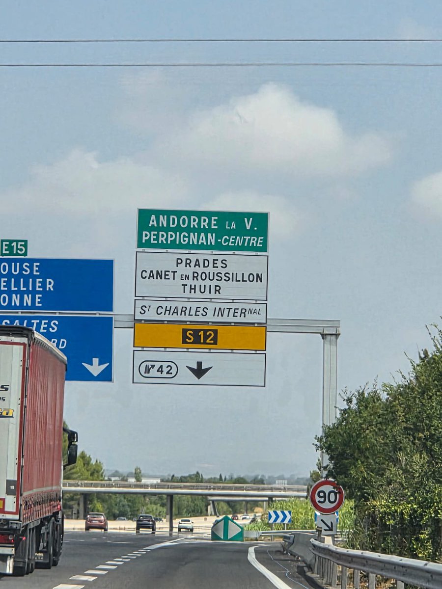cabranex's tweet photo. La Franss https://t.co/kaJH2aD88Z