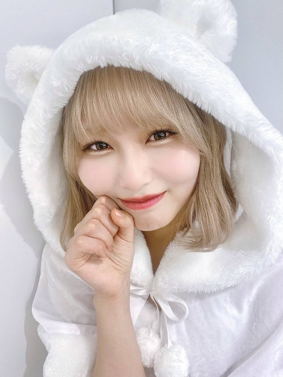 rrrrryomm87's tweet photo. 連休明けの出勤はだるすぎたぁ、
金髪はなちゃんでも見て癒されますか。 https://t.co/LTTTN96unj