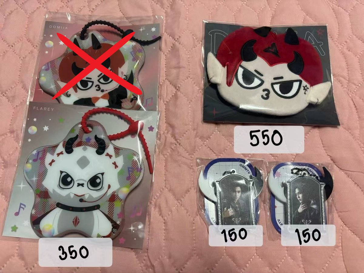 mumunoodlev2's tweet photo. อัพเดต 
❌card holder domiia❌
card holder flarey 350 ค่าส่ง40
domiia pouch 550 ส่งฟรี
gasha 150/1 รับคู่ส่งฟรี 
#ตลาดนัดgmmtv #ตลาดนัดเพิร์ธแซนต้า https://t.co/ujyahiR1ER